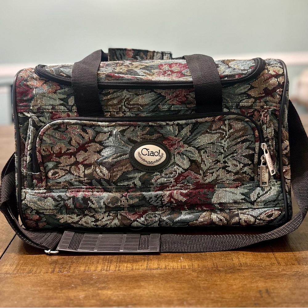 VINTAGE CIAO CANVAS TAPESTRY BAG/DUFFEL/CARRY ON Floral Multicolored 15x10X8 EUC